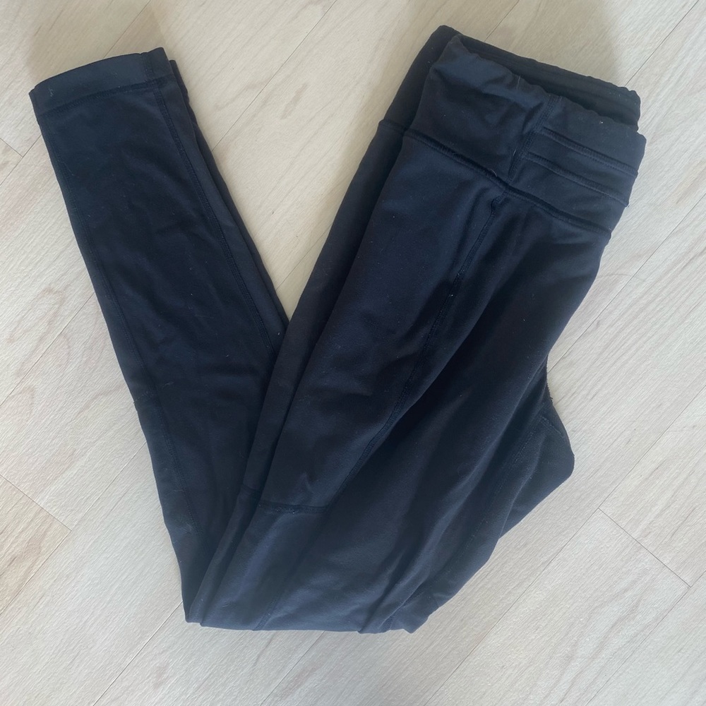 💛 Lucy Perfect Booty Leggings